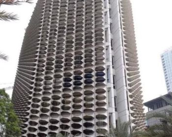 Sewa kantor Sequis Center SCBD