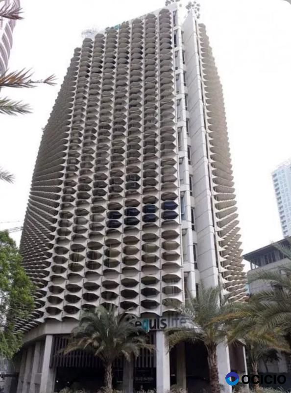 Sewa kantor Sequis Center SCBD