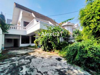 Disewa / jual Rumah Siap Huni (bisa utk kantor) Di Area Cipete, Cilandak Barat