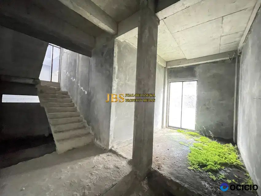 Dijual Villa di Komplek Givency One Medan Type Dior Kondisi Kosong