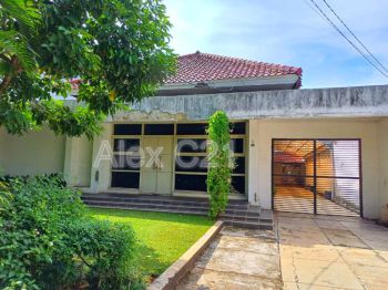 disewakan rumah Menteng di Jl.Banyumas , Menteng, Jakarta Pusat