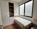 thumbnail-dijual-rumah-bagus-belum-pernah-huni-full-furnished-posisi-hook-tanakayu-svani-3