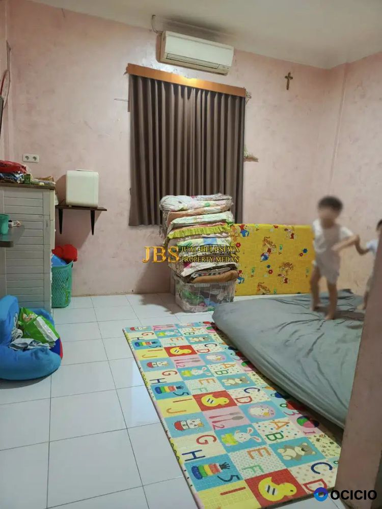 Dijual Townhouse 2,5 Tingkat di Komplek Suluh Town House - Medan