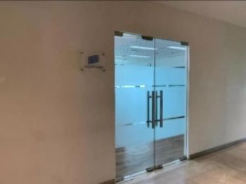 Sewa ruang kantor furnish di Midpont Place area Tanah Abang, Jakarta