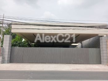 Dijual rumah baru mewah cantik di jl.Moh Kahfi 1, Cipedak, Jagakarsa