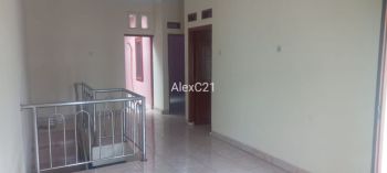 Dijual rumah di komplek Pondok Timur Indah 1, Mustika Jaya, Mustika Jaya