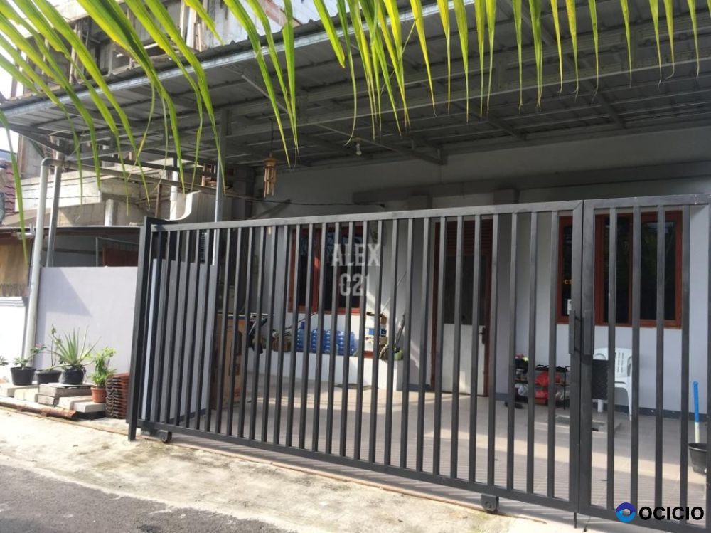 dijual RUMAH komplek KALIDERES PERMAI, kalideres jakarta barat
