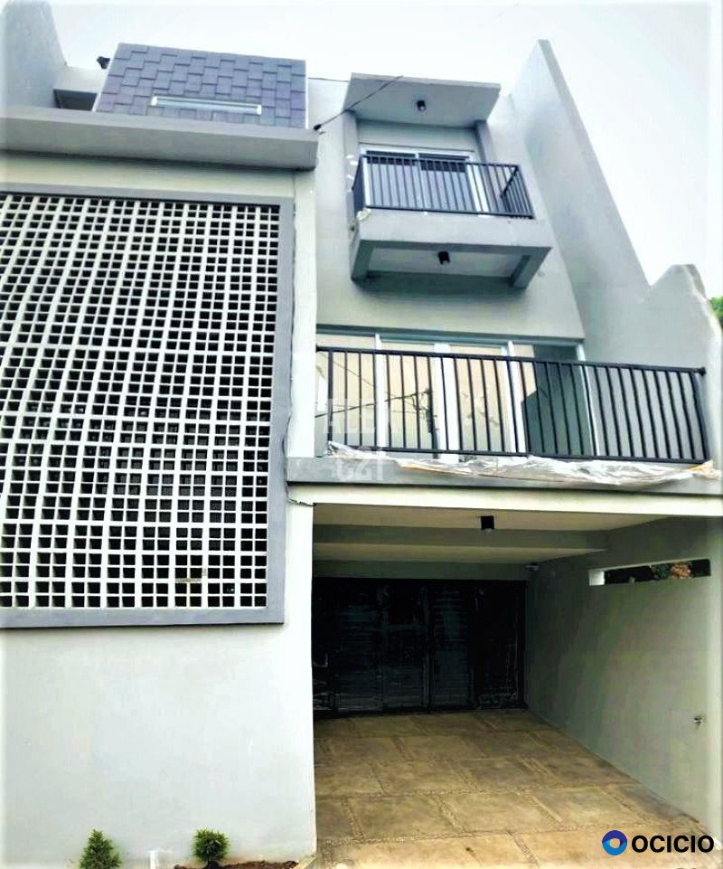 Dijual Rumah Baru 3 Lantai Design Minimalis Modern Dalam Cluster di Pesanggrahan