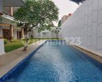 thumbnail-dijual-rumah-mewah-rasa-resort-di-kemang-jakarta-selatan-0