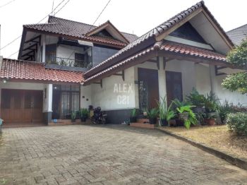 Rumah Dijual 2 Lantai siap huni di Jl. MH. Thamrin, Cikokol, Kota Tangerang