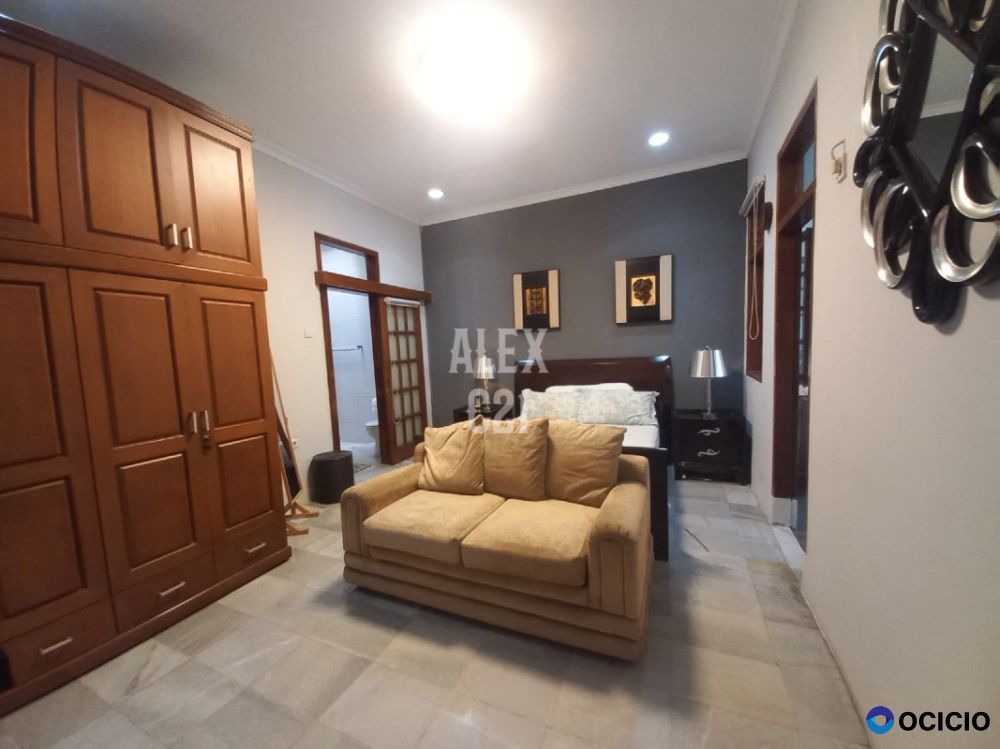 Disewakan Rumah Pavilion Full Furnished di Senopati, Kebayoran Baru