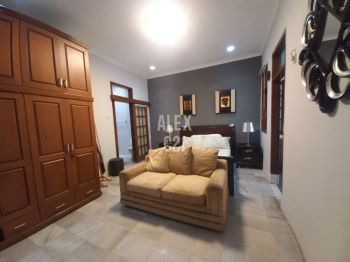 Disewakan Rumah Pavilion Full Furnished di Senopati, Kebayoran Baru