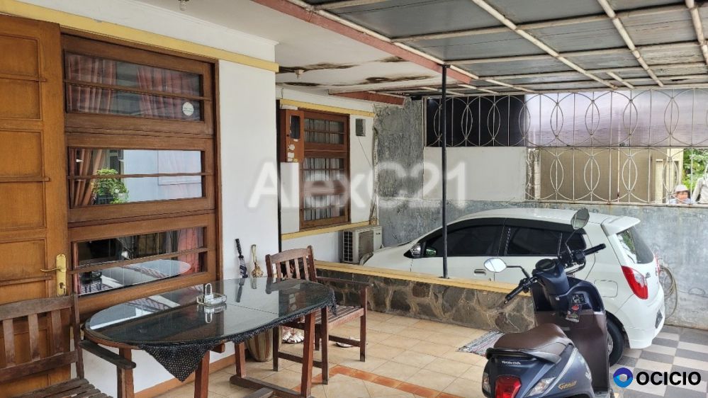 Dijual rumah komplek Bintaro Jaya Sektor 5, Pondok Ranji, Ciputat Timur