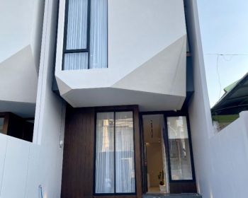 Dijual Rumah Sutorejo Utara Baru Surabaya