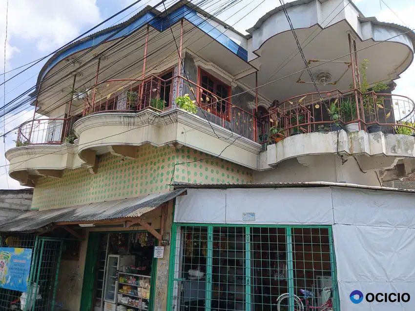 DI jual Rumah Warung dan 1 Kontrakan