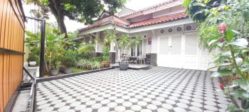 Dijual rumah mewah, Lux, fully furnished cipayung, jakarta timur