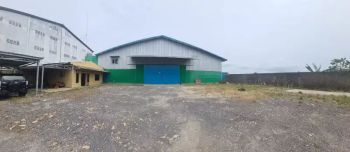 gudang pinggir jalan lintas sumatera natar