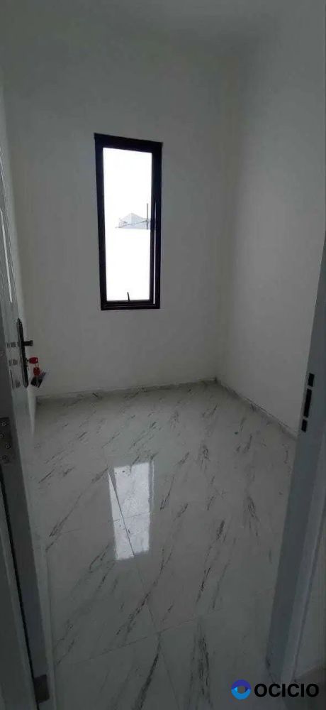 Dijual Rumah Siap Huni di Jakarta Timur