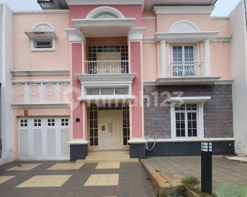 Dijual Rumah Mewah Siap Huni , Besar Dan Luas, Bangunan Standar Dan Rapih di