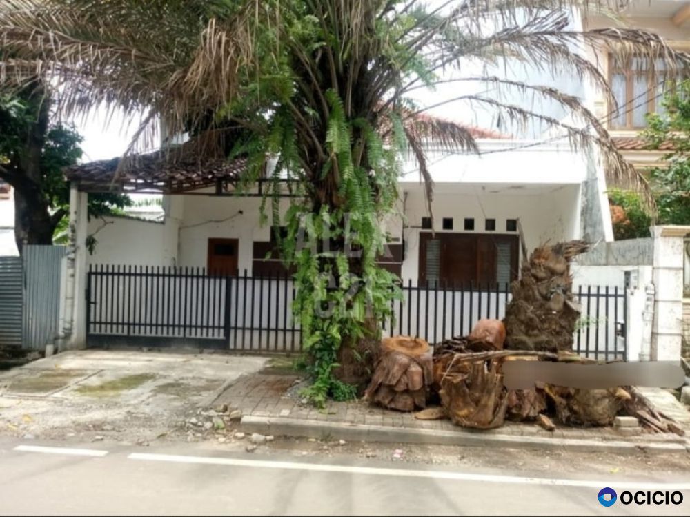 dijual BU rumah tua komplek hitung tanah, cempaka putih, jak pus