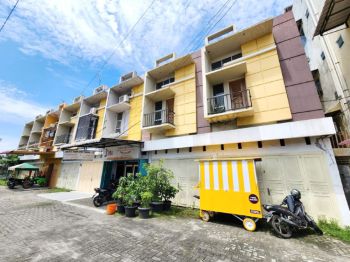 Dijual Rumah 2,5 tingkat komplek Denai