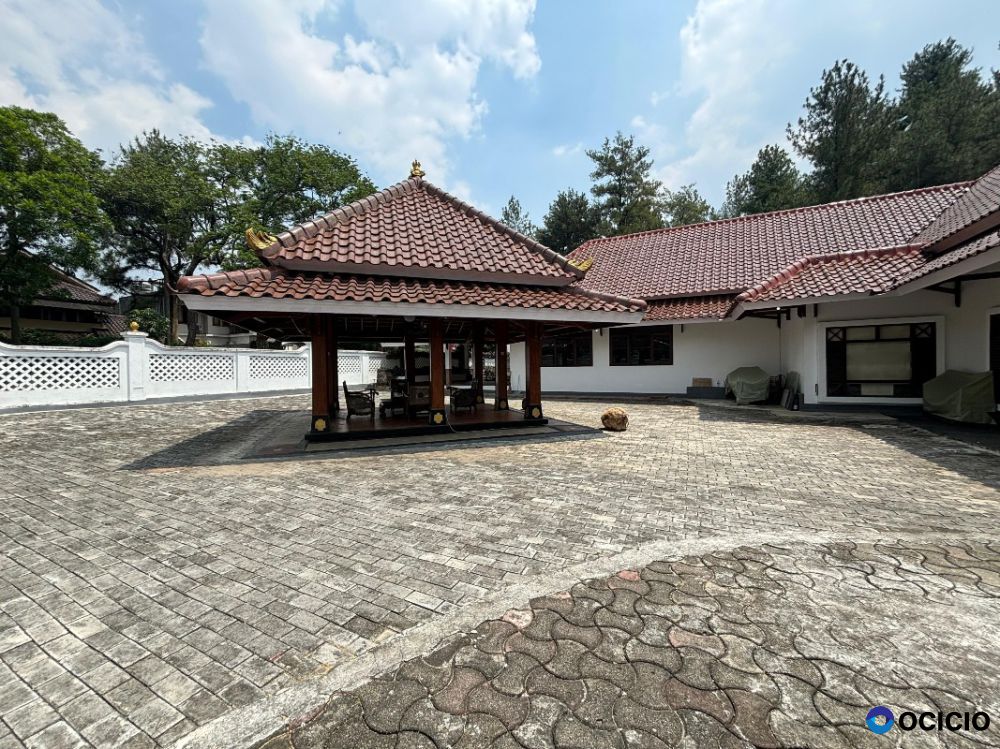 Dijual rumah mewah luas di Villa Cinere Mas, Pisangan, Ciputat Timur
