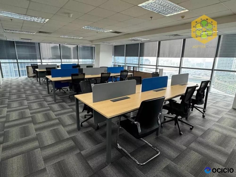 Sewa Ruang Kantor di UOB Plaza. Thamrin. Jakarta Pusat