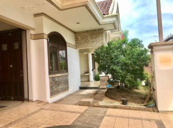 Dijual Rumah Dharmahusada Indah Selatan Surabaya Full Furnish