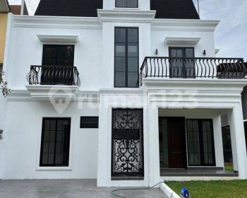 Dijual Rumah Mewah Bangunan Mandiri Siap Huni Dilengkapi Fasilitas Cluster Yg di