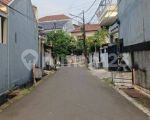 thumbnail-dijual-rumah-second-hook-di-rawamangun-jakarta-timur-9