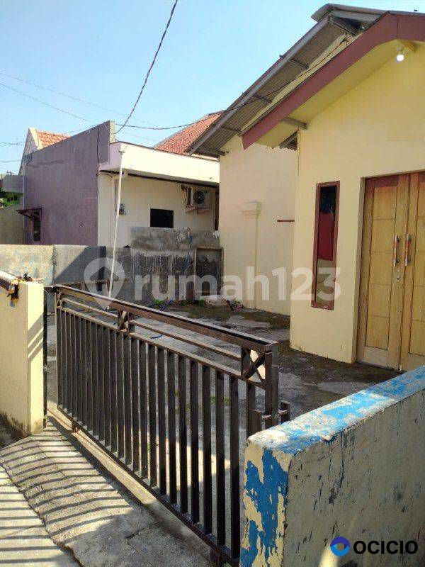 Rumah Bagus Siap Huni di Babatan Wiyung Siap Huni