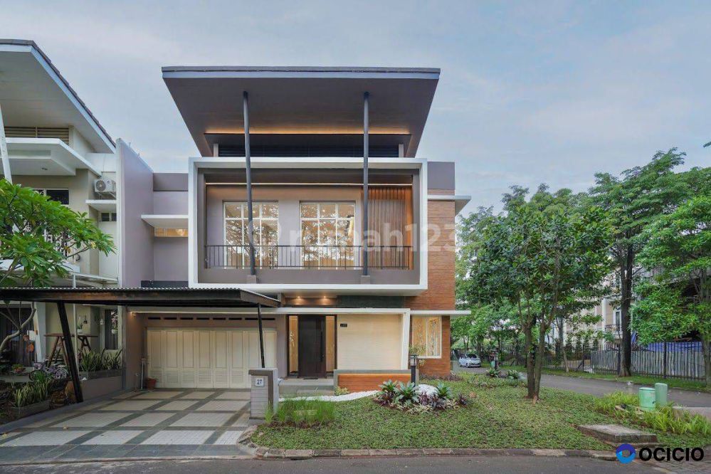 Dijual Rumah Mewah Siap Huni Kawasan Mewah The Spring Cluster Grisea, Gading