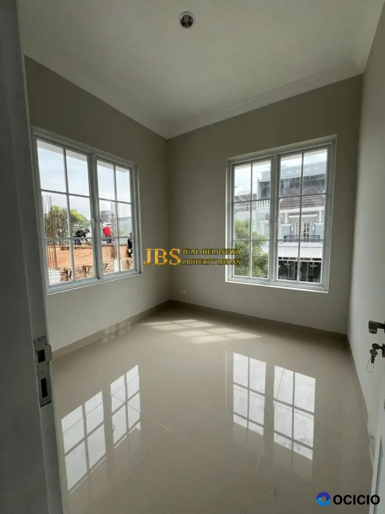 Dijual Villa Hook di Komplek Citraland Gama City Cluster Pasadena