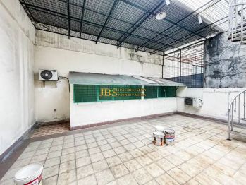 Jual Villa 2,5 Tingkat di Komplek Taman Anggrek Jalan T.Amir Hamzah