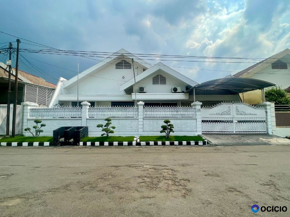 Dijual Rumah Dharmahusada Indah Utara Surabaya Include Furniture