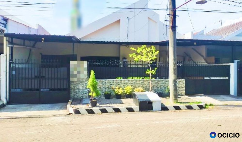 Dijual Rumah Raya Kutisari Indah Surabaya Strategis