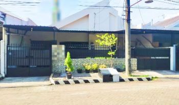 Dijual Rumah Raya Kutisari Indah Surabaya Strategis