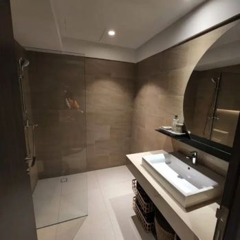 Apartemen Carstenz Flamboyan Semi Furnished