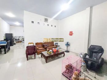 Dijual Villa Siap Huni Komplek Cemara Asri Jalan Strawberry