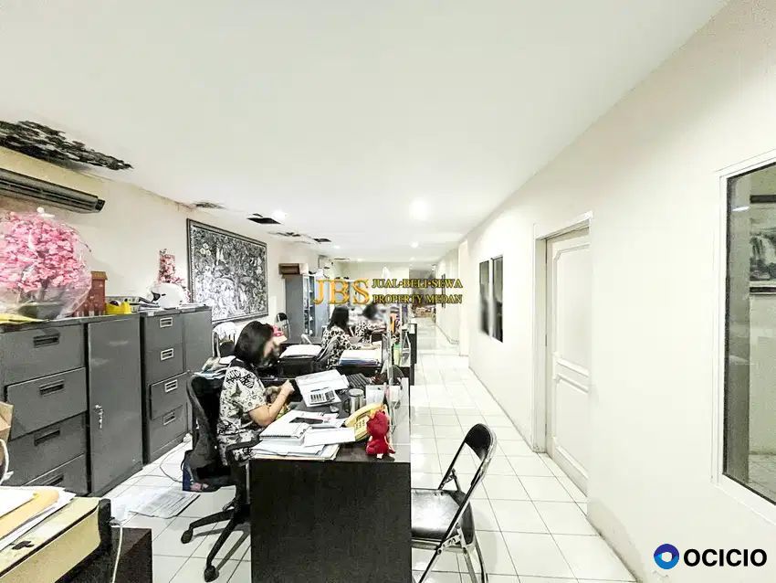 Dijual Villa Siap Huni Jalan Juanda 2 - Daerah Polonia