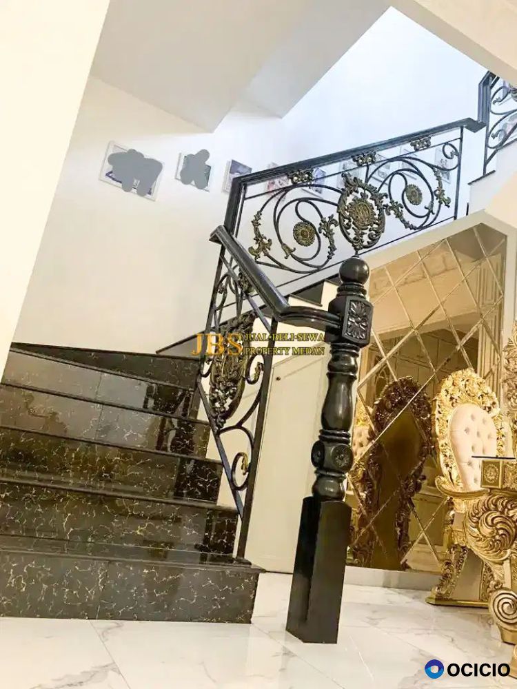 Dijual Villa Fully Furnish Komplek Medan Resort City Jalan Karya Jaya