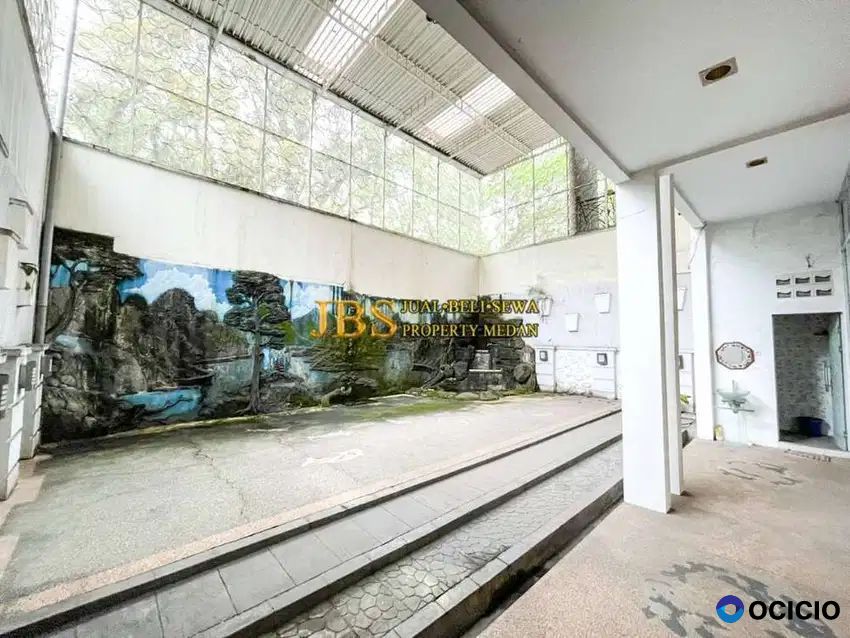 Turun HargaDijual Villa Komplek River View Polonia Lux Fully Furnishe