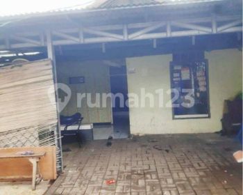 Rumah dibelakang Superindo Jatiwarna Bekasi