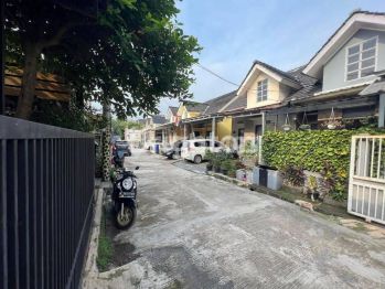 Rumah siap huni butuh uang jatiasih bekasi