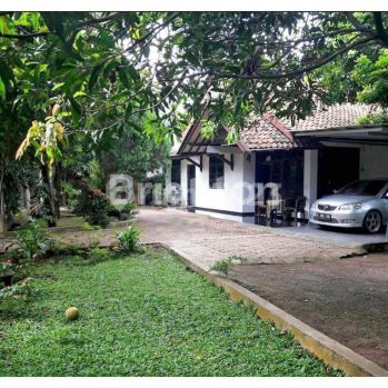 RUMAH MURAH HALAMAN LUAS DICIBUBUR BEKASI