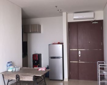Di sewakan apartemen Lucky Tower Residence 