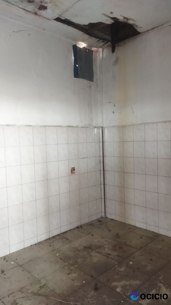 Ruko ukuran 3 pintu dijual di padang bulan