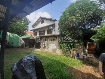 Dijual Cepat Rumah Luas Strategis di Gudang Peluru Tebet Jakarta Selatan
