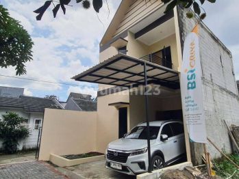 Dijual Rumah Townhouse Strategis Lubang Buaya Cipayung Jakarta Timur