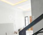 thumbnail-rumah-classic-modern-di-lenteng-agung-5